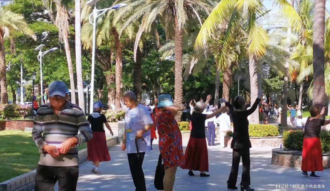 人撤离成潮压垮他们的不是物价而是生活现实AG真人百家家乐app三亚不香了？东北(图2)