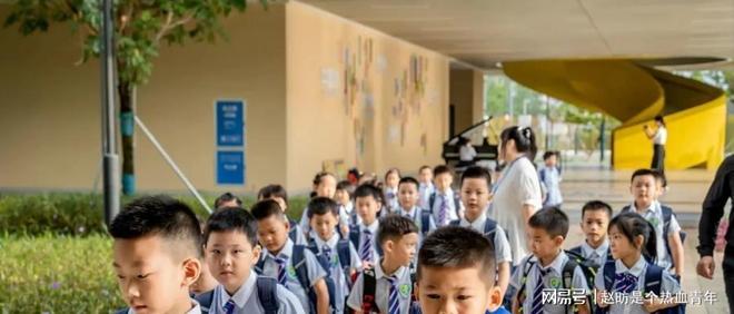 人撤离成潮压垮他们的不是物价而是生活现实AG真人百家家乐app三亚不香了？东北(图13)