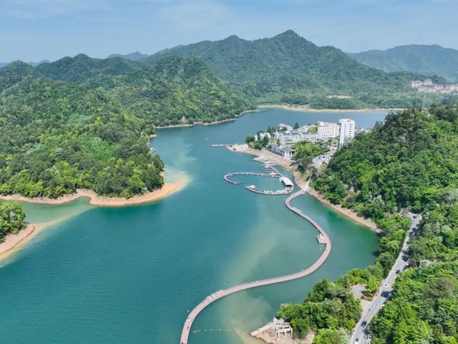 四日黄山高评分旅行社四天三晚费用全含AG真人娱乐网址黄山四日游自驾配套(图2)